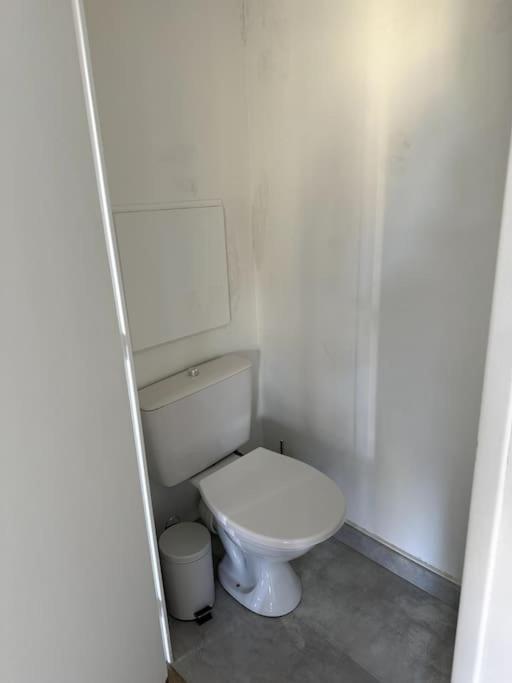 Appartement Neuf Avec Balcon Et Parking Prive カーン エクステリア 写真
