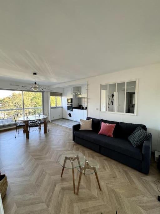 Appartement Neuf Avec Balcon Et Parking Prive カーン エクステリア 写真
