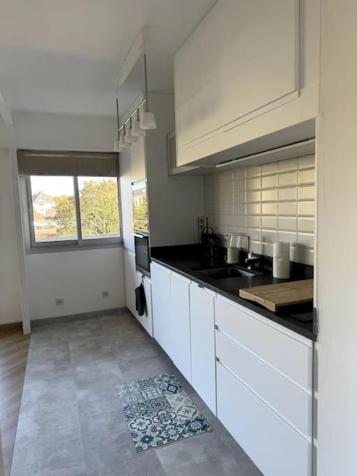 Appartement Neuf Avec Balcon Et Parking Prive カーン エクステリア 写真