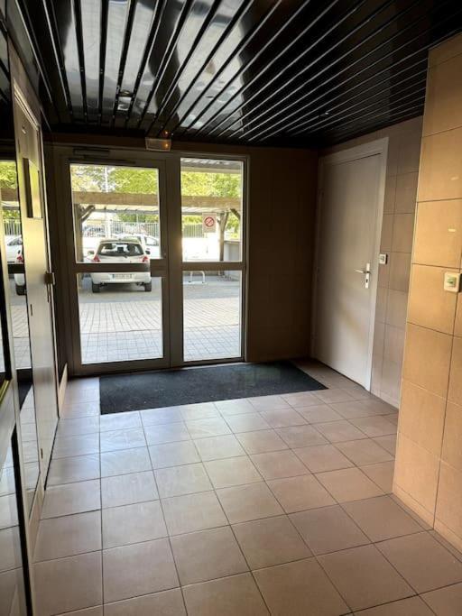 Appartement Neuf Avec Balcon Et Parking Prive カーン エクステリア 写真